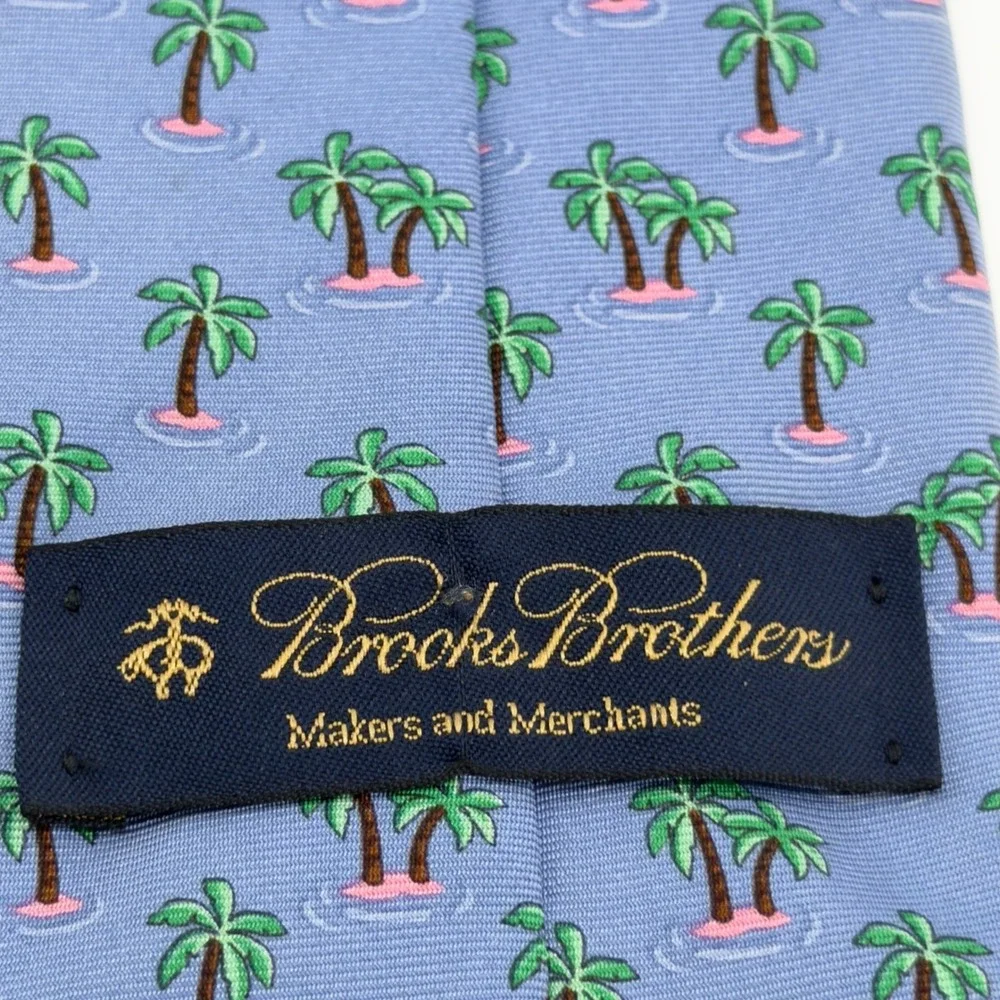 Brooks Brothers Mens Silk Tie Light Blue Palm Tree Tropical Island Print Necktie
